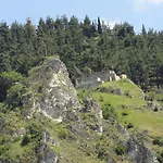 Kastro 2* Sérvia