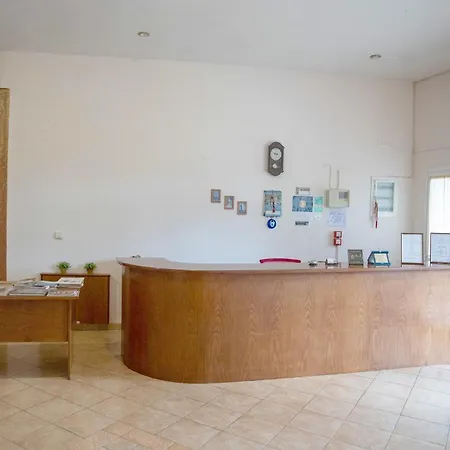 Hotel Kastro 2*