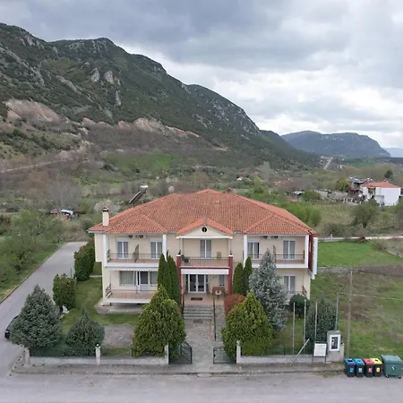 Kastro Hotel 2*