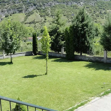 Kastro 2* Sérvia