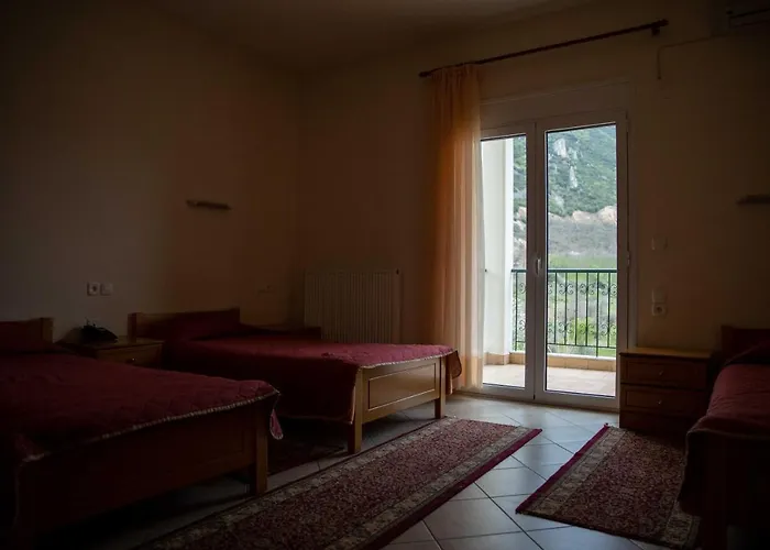 Ξενοδοχείο Kastro 2*