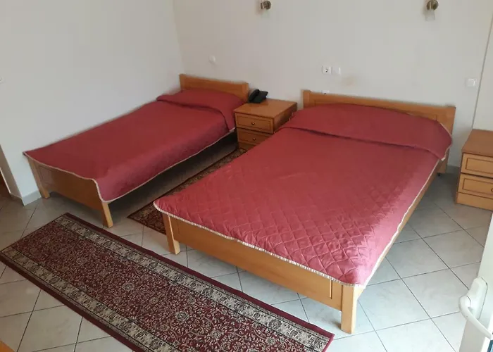 Kastro 2*